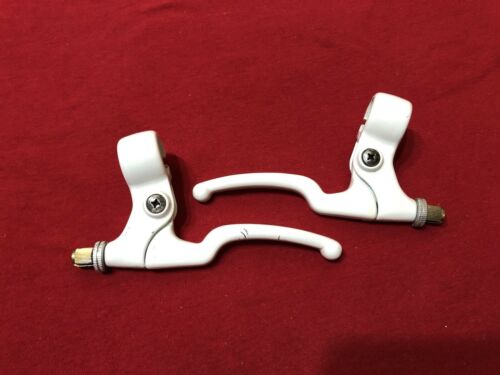 GT PERFORMER BRAKE LEVERS WHITE OLD SCHOOL BMX - Fresh Stock Dated December 2025