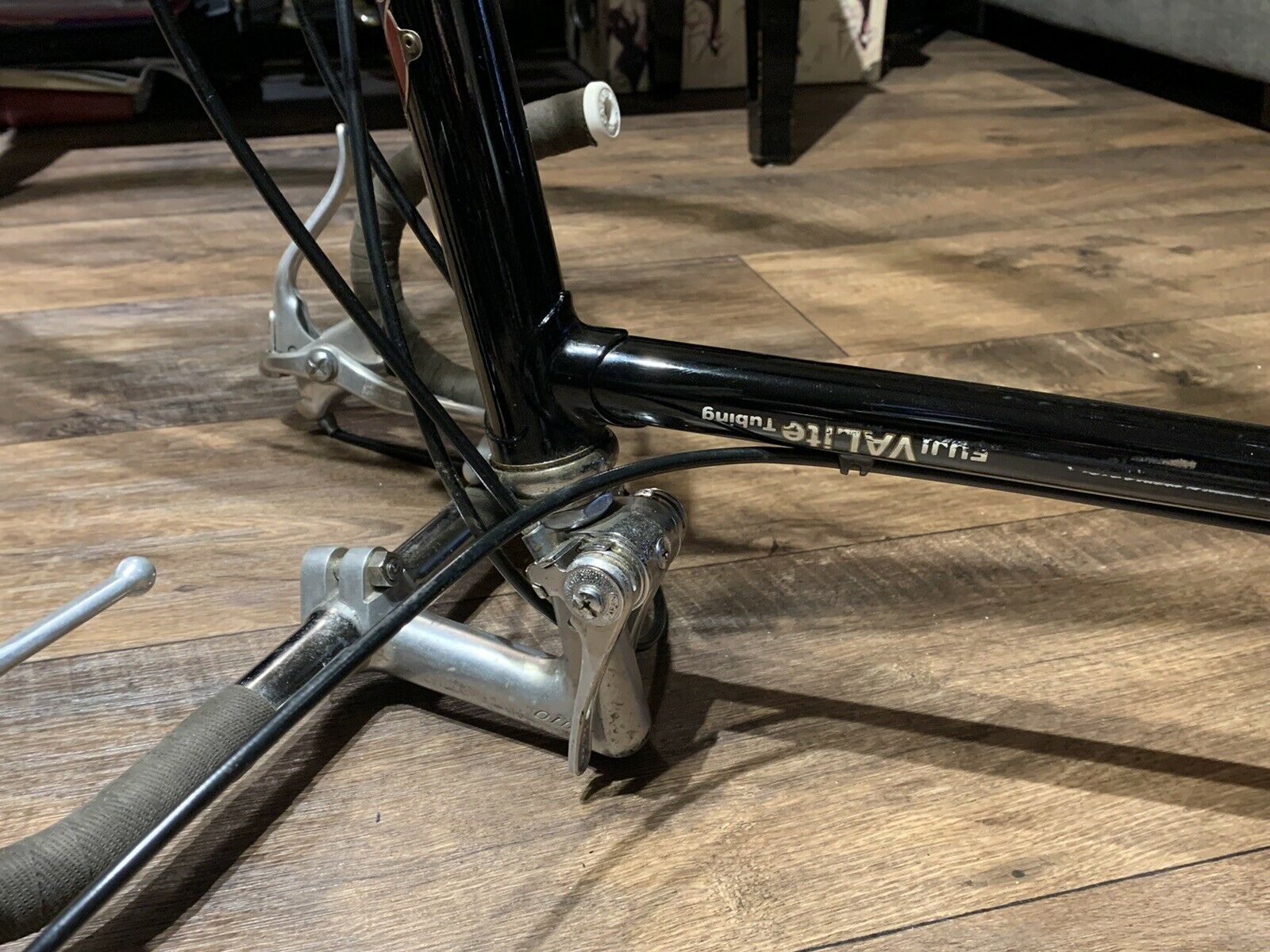 1983 27″ (68cm) Fuji Monterey Bicycle for tall rider - Fresh Stock Dated December 2025