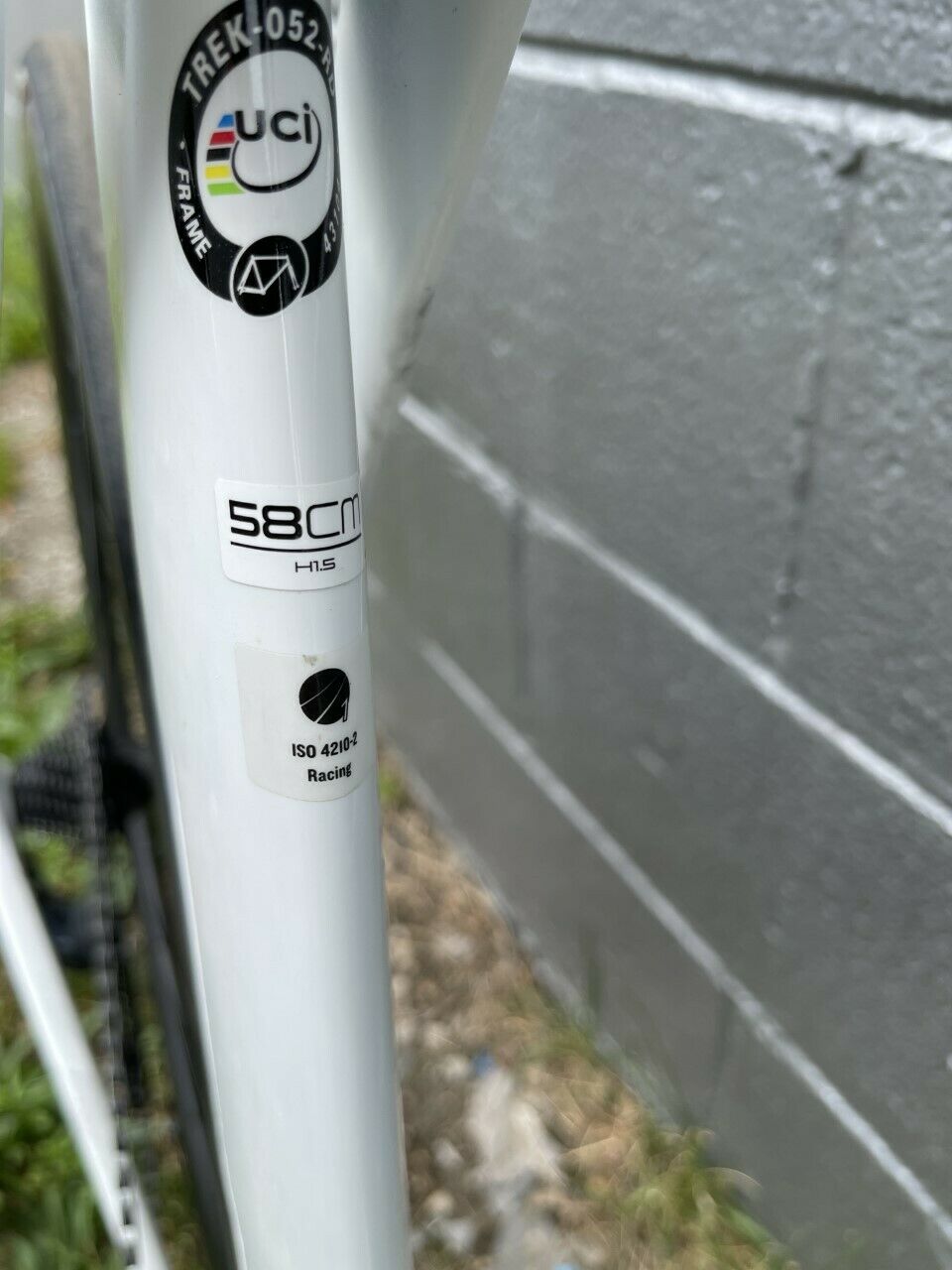 trek slr 700 58cm - Fresh Stock Dated December 2025