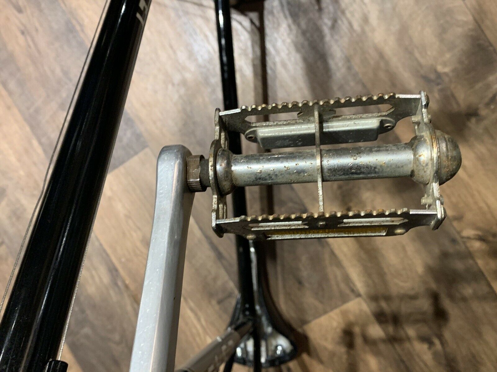 1983 27″ (68cm) Fuji Monterey Bicycle for tall rider - Fresh Stock Dated December 2025