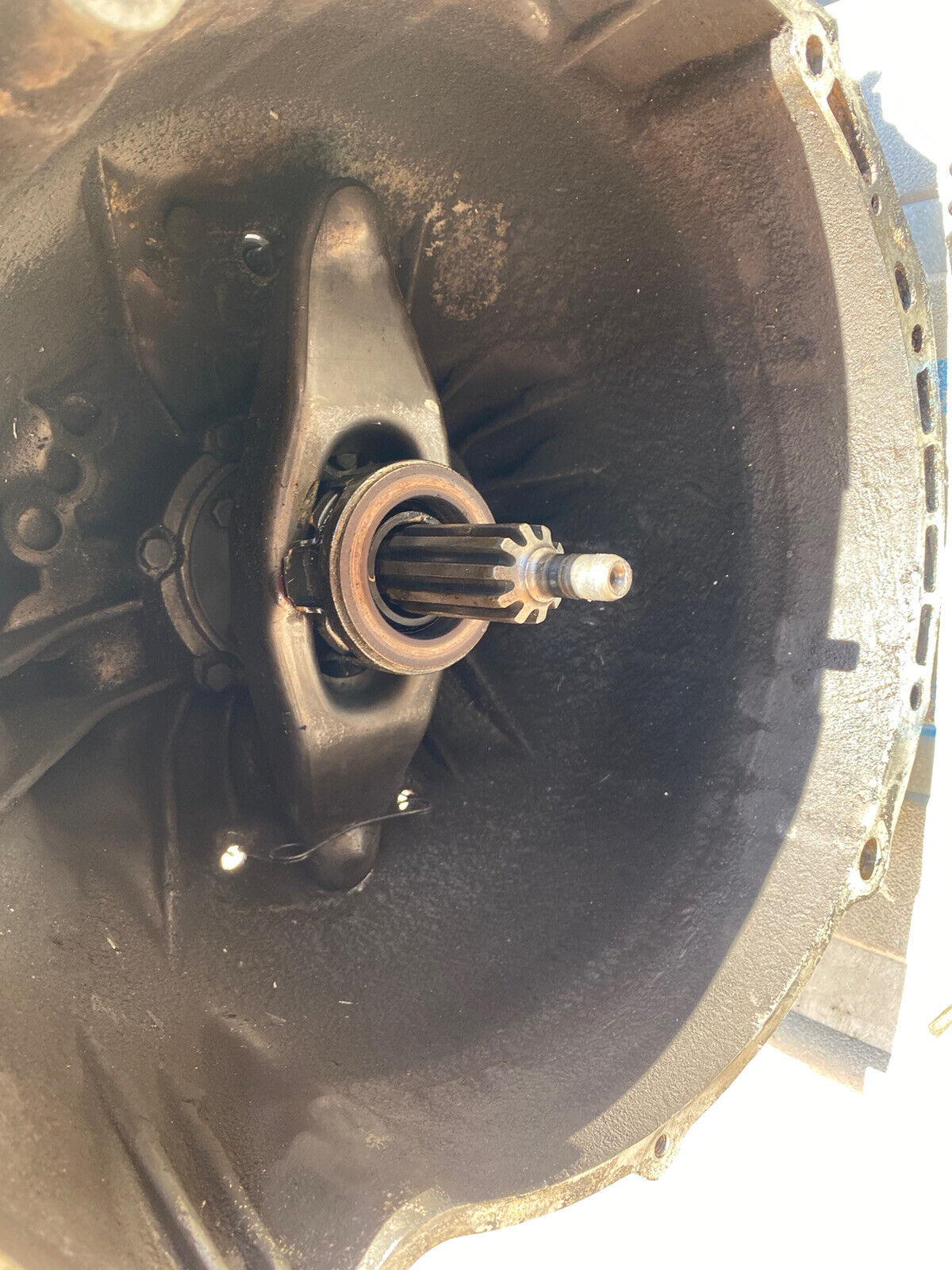 1988 BMW E28 528e Getrag 260 5 Speed M/T Manual Transmission M20 B27 525 E30 325 - Fresh Stock Dated December 2025