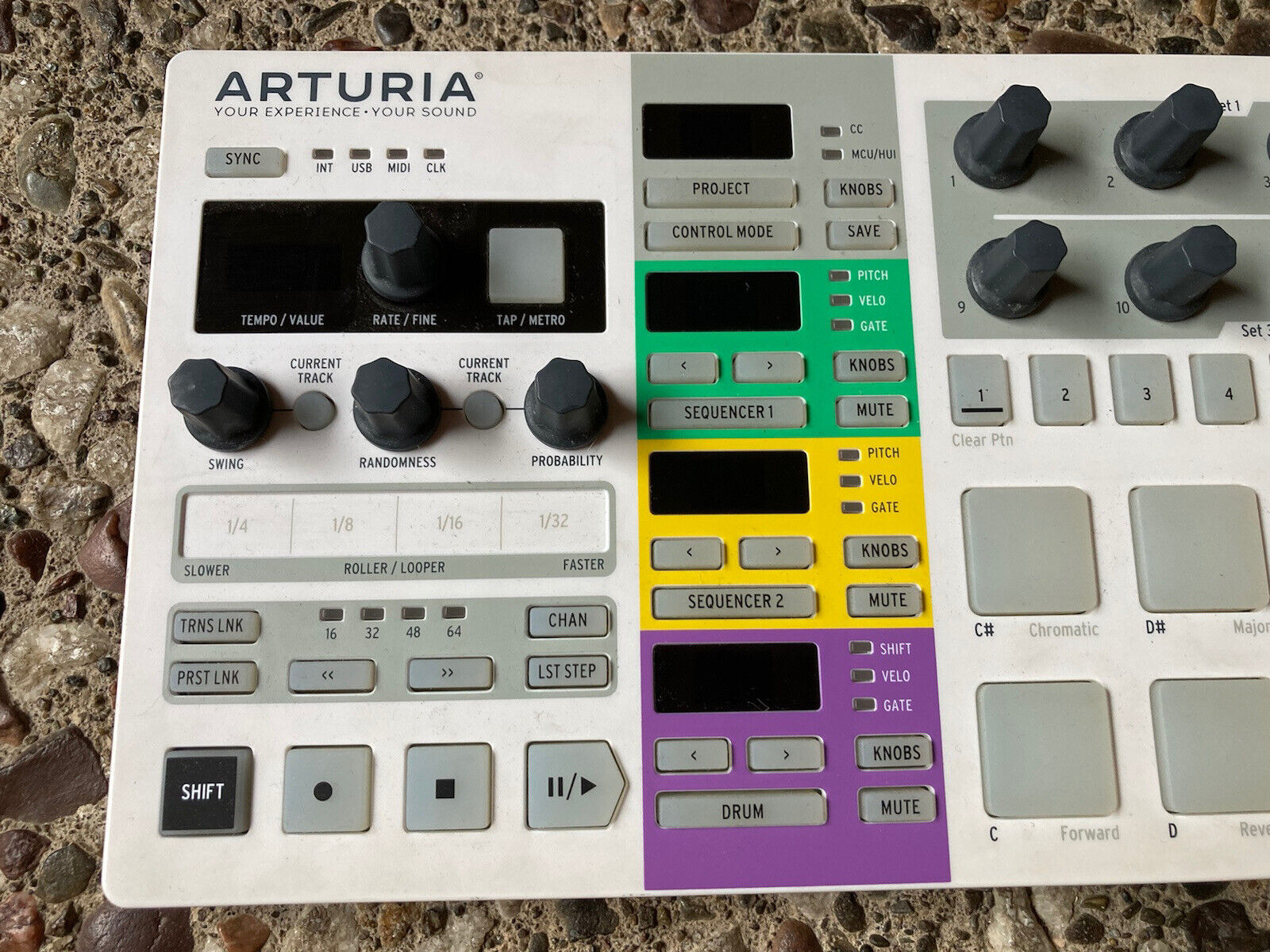 Arturia Beatstep Pro Sequencer Drum Sequencer & MIDI Controller USED, EXCELLENT! - Fresh Stock Dated December 2025