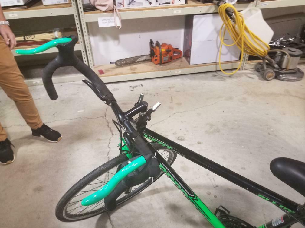 Kent 700C Roadtech Bicycle White and Green (In Store Pickup Only) (AM1056064) - Fresh Stock Dated January 2026