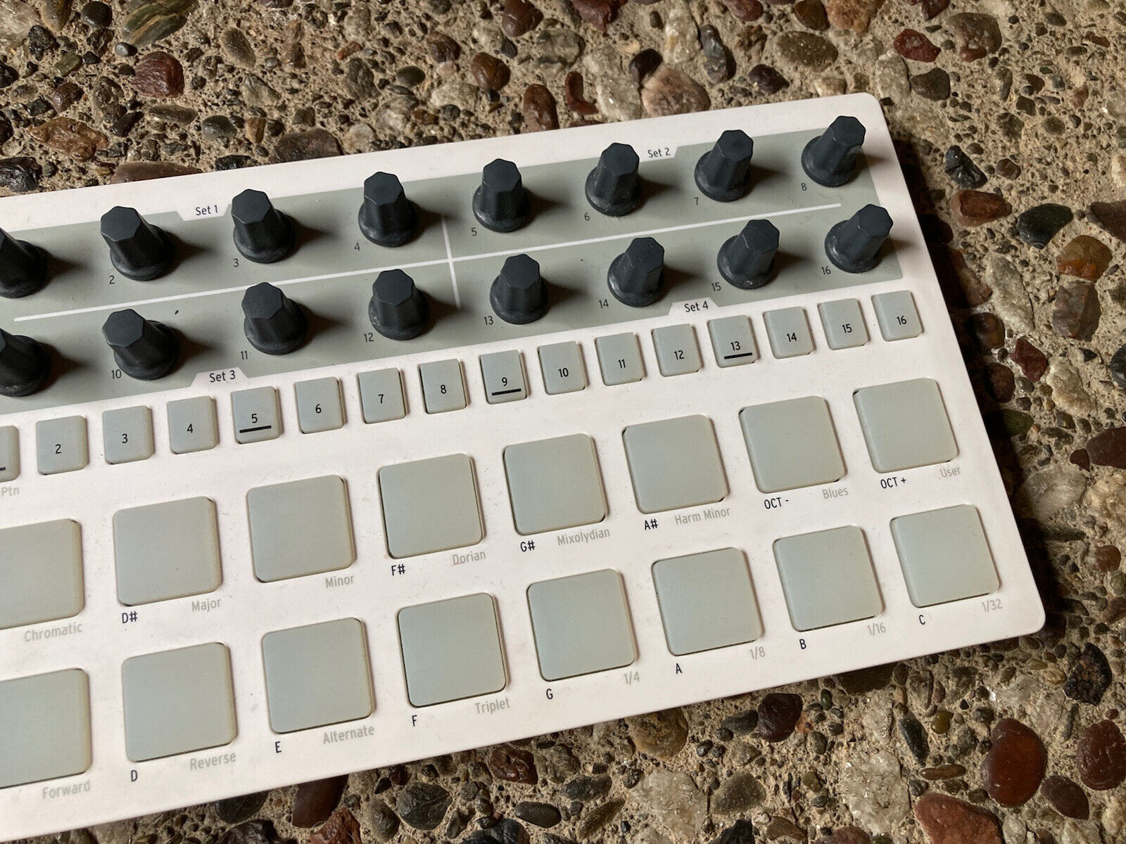 Arturia Beatstep Pro Sequencer Drum Sequencer & MIDI Controller USED, EXCELLENT! - Fresh Stock Dated December 2025