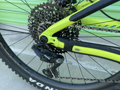 2016 Trek Remedy 9.8 29 Large Carbon Wheels - Fresh Stock Dated December 2025