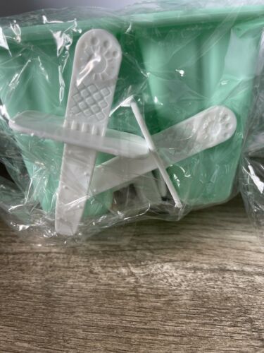 4 Silicone Ice Cream Mold DIY Frozen Dessert Juice Popsicle Maker Easy Release - Fresh Stock Dated February 2026