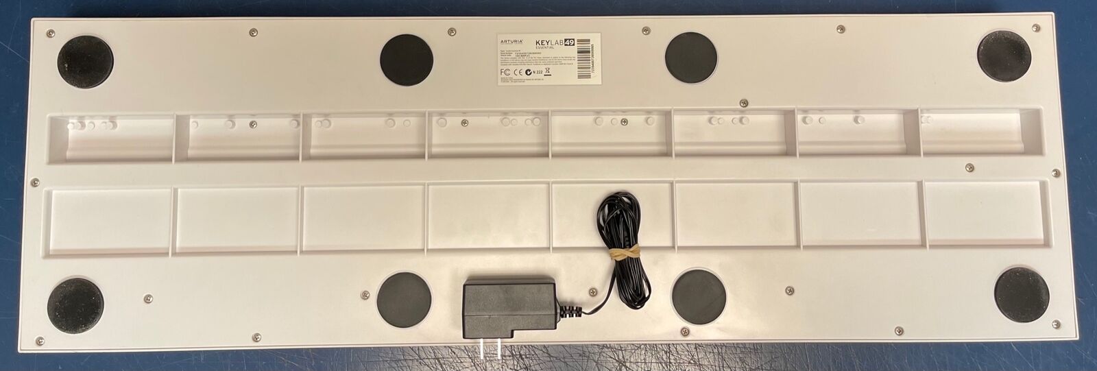 ARTURIA KEYLAB 49 ESSENTIAL MIDI KEYBOARD CONTROLLER W/ EXTRA - Fresh Stock Dated December 2025