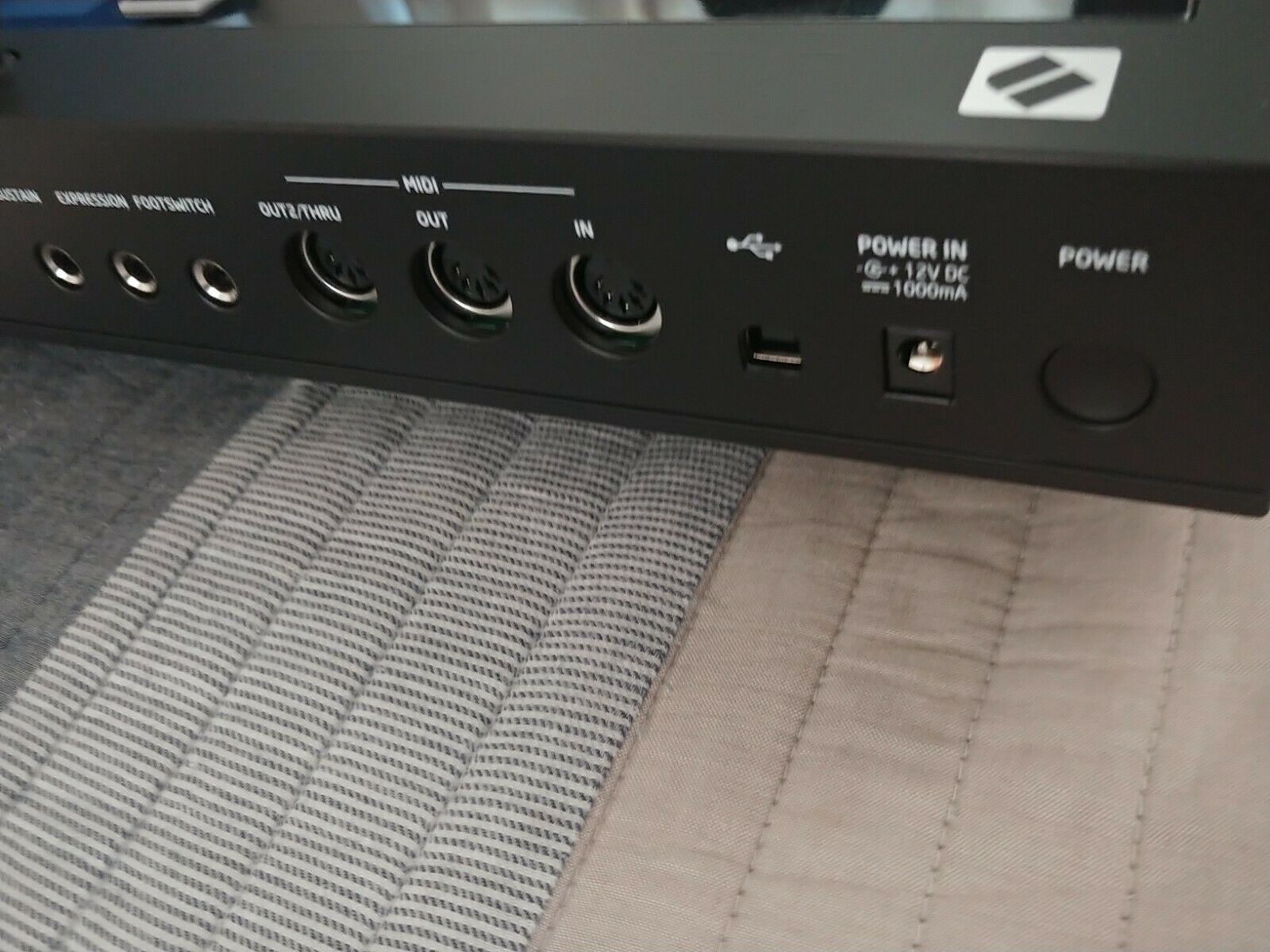 Novation 61sl mkiii Midi Keyboard with Aftertouch - USED - Fresh Stock Dated December 2025