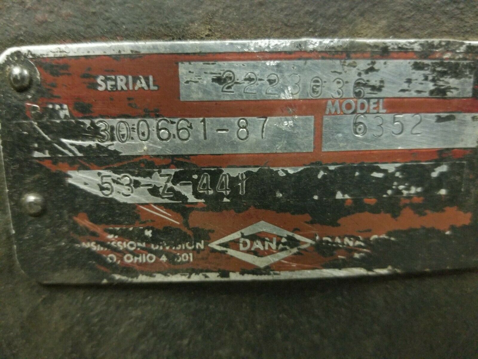 Spicer 6352 5 speed transmission good used very low miles - Fresh Stock Dated December 2025