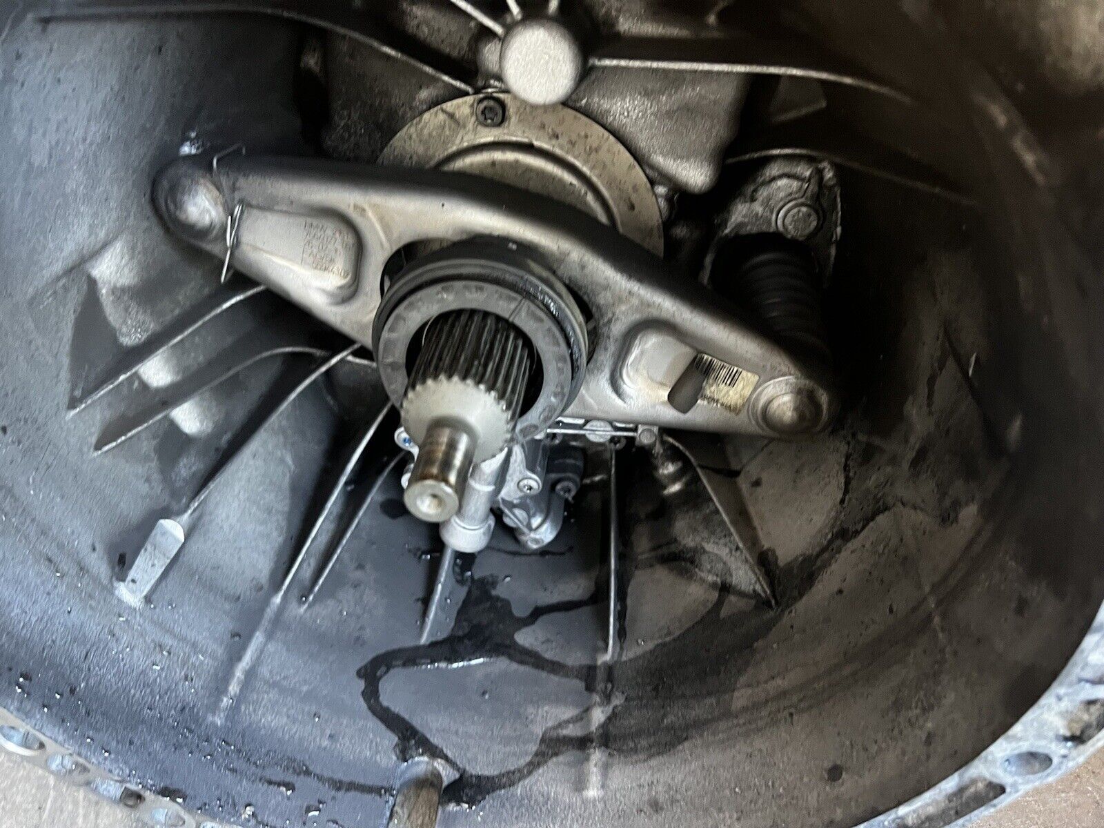 BMW F10 F23 F30 F32 N55 MANUAL TRANSMISSION GEARBOX ASSEMBLY OEM 27K LOW MILE - Fresh Stock Dated January 2026