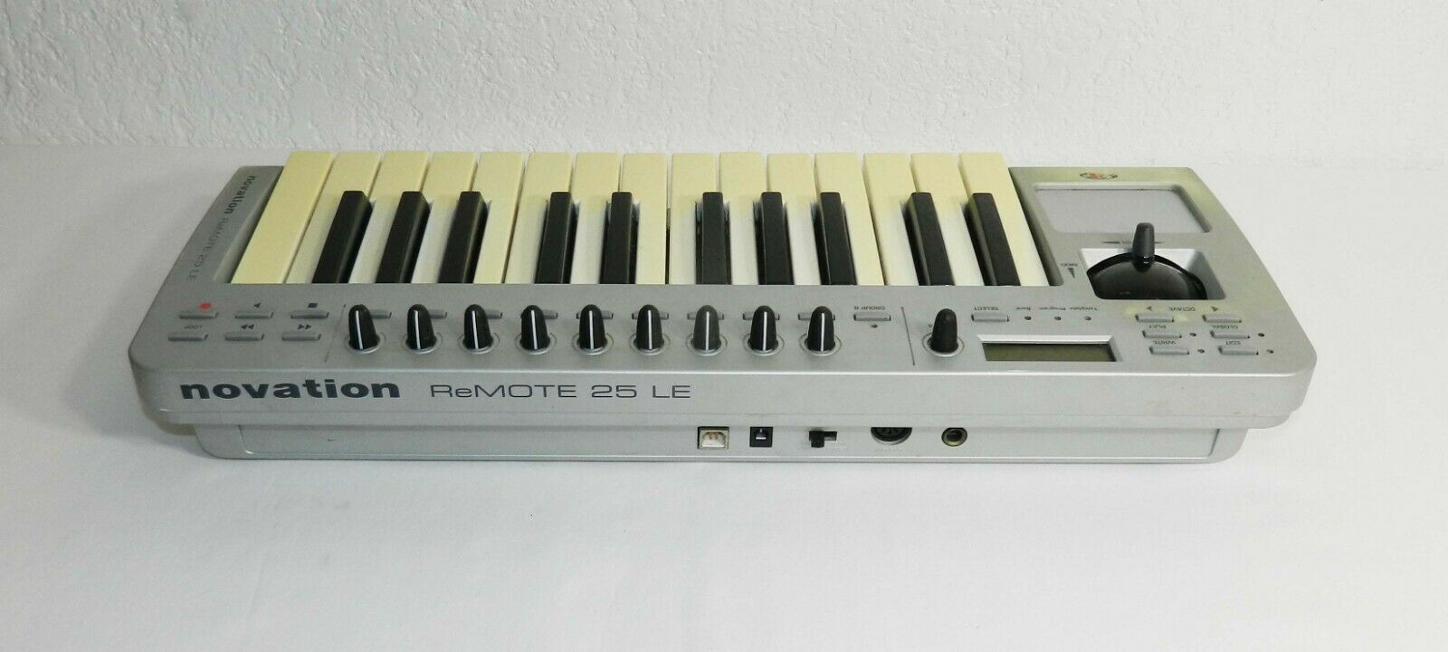 NOVATION ReMOTE 25 LE  MIDI & USB Keyboard Controller Touchpad & Joystick  LOOK! - Fresh Stock Dated December 2025