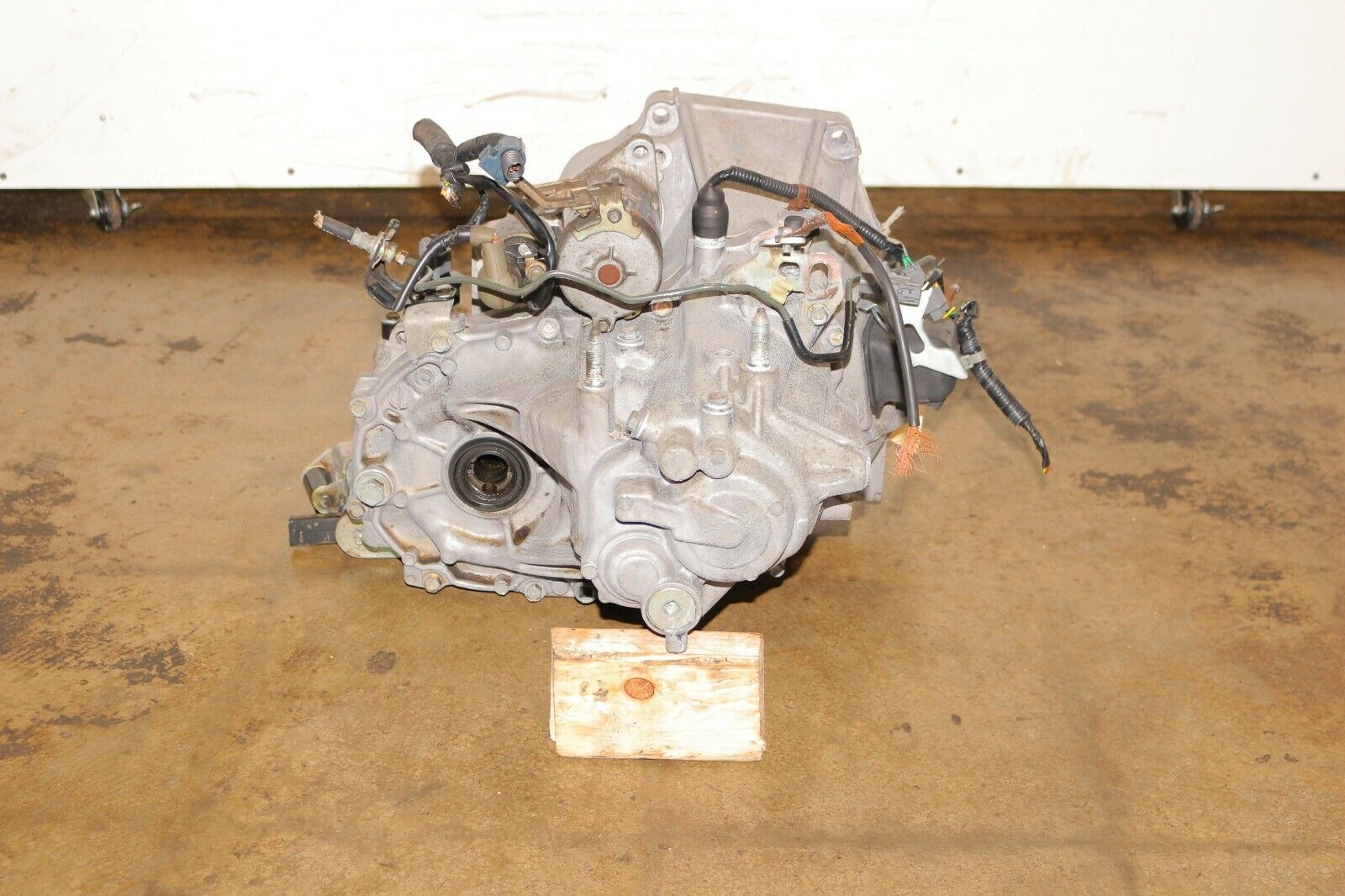 HONDA CIVIC DEL SOL VTEC 1992-2000 MANUAL 5 SPEED TRANSMISSION JDM D16A - Fresh Stock Dated January 2026