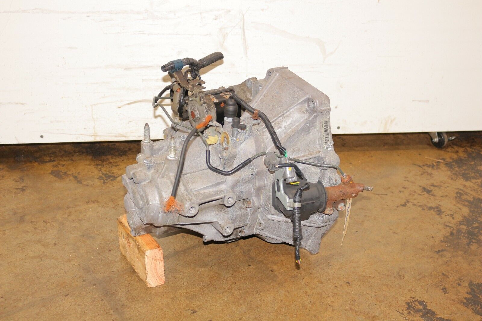 HONDA CIVIC DEL SOL VTEC 1992-2000 MANUAL 5 SPEED TRANSMISSION JDM D16A - Fresh Stock Dated January 2026