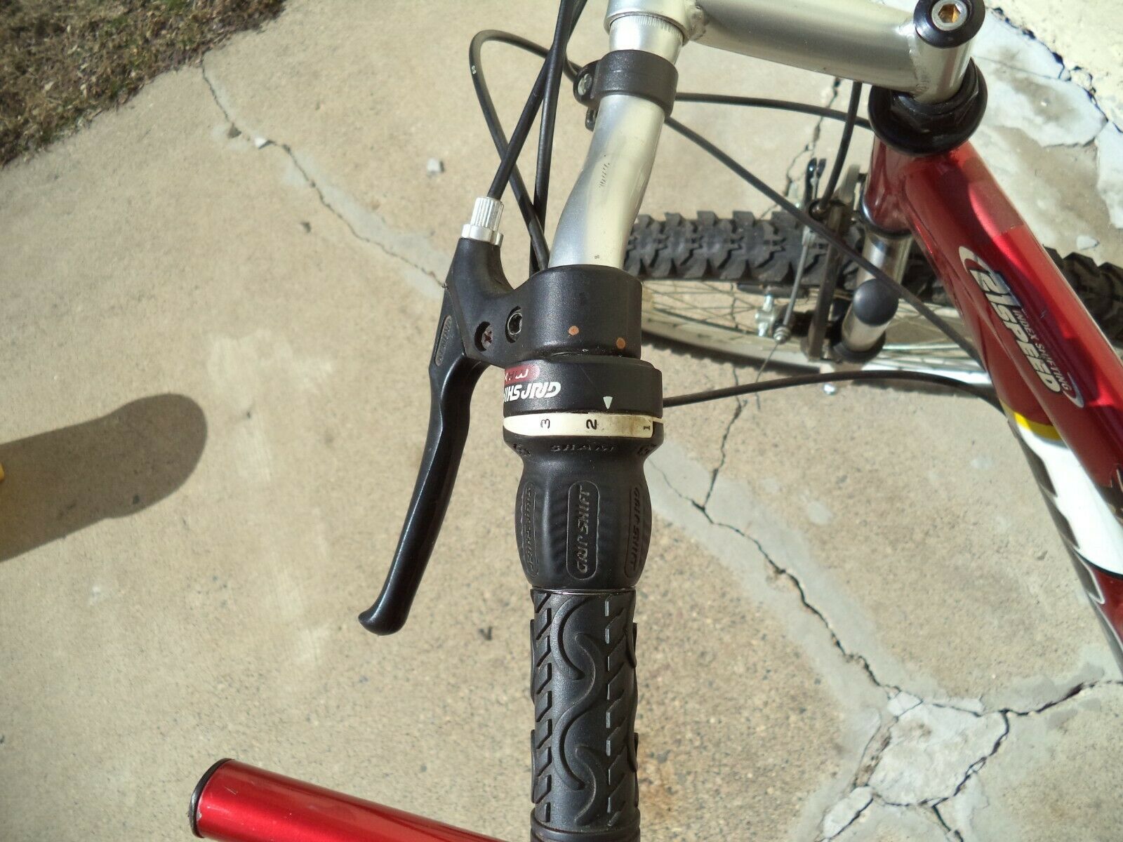 2005 Magna Excitor XP-3000 Mountain Bike 21 Speed, Wheel 24” - Fresh Stock Dated January 2026