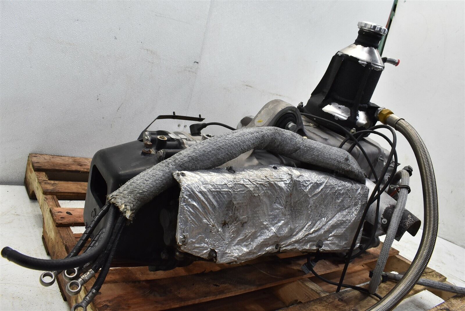 2002 Ferrari 360 Spider Modena 6 Speed Transmission Gear Box Factory OEM 02 - Fresh Stock Dated December 2025