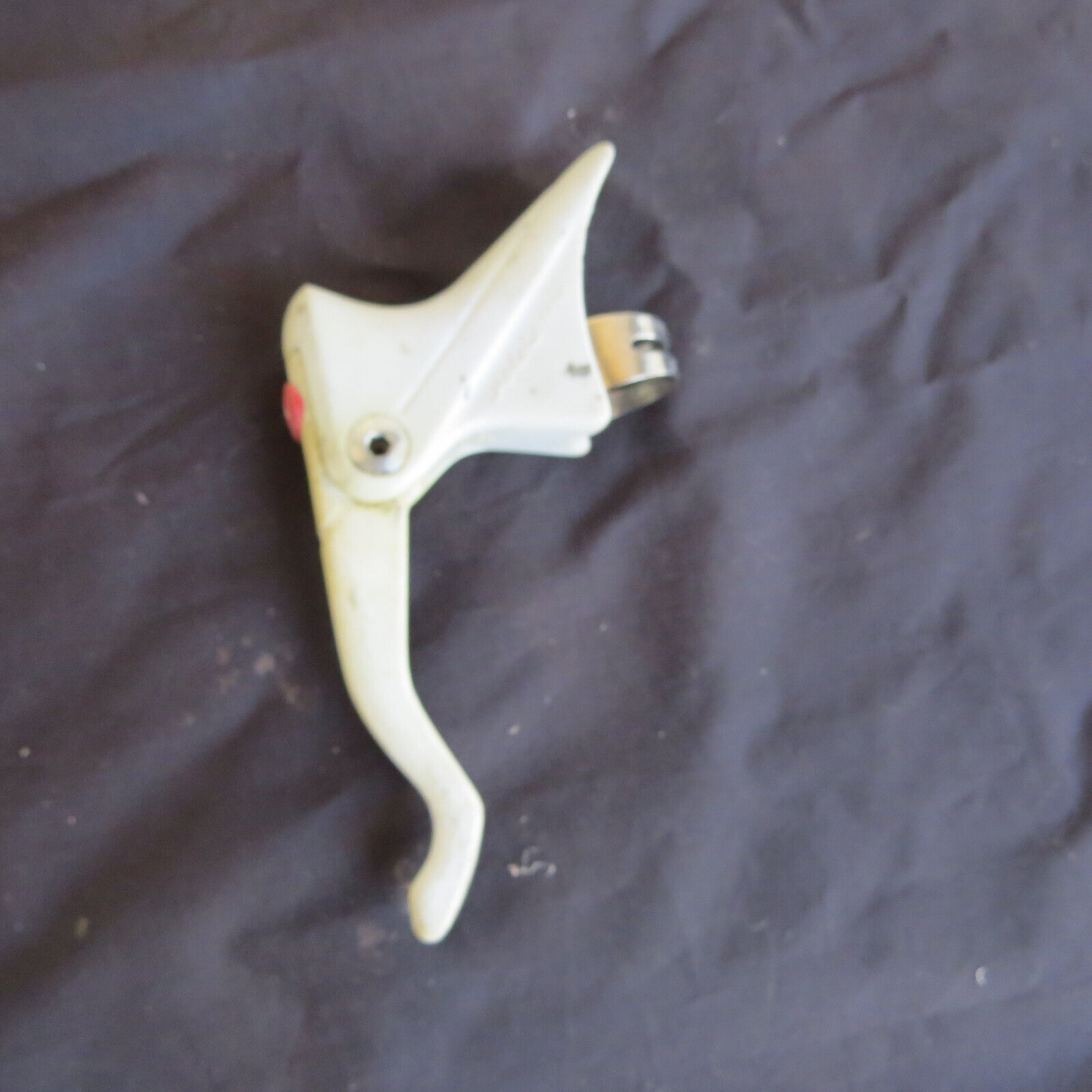 one MODOLO KRONOS WHITE BRAKE HANDLE ROAD RACING LEVER VINTAGE BICYCLE - Fresh Stock Dated December 2025