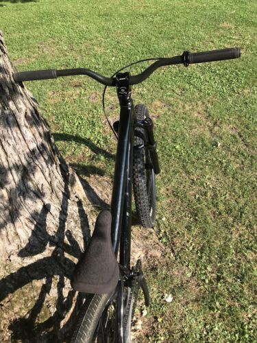 2011 Banshee Amp DJ dirt jumper Maxxis Odyssey Profile Manitou Spank Atomlab - Fresh Stock Dated December 2025