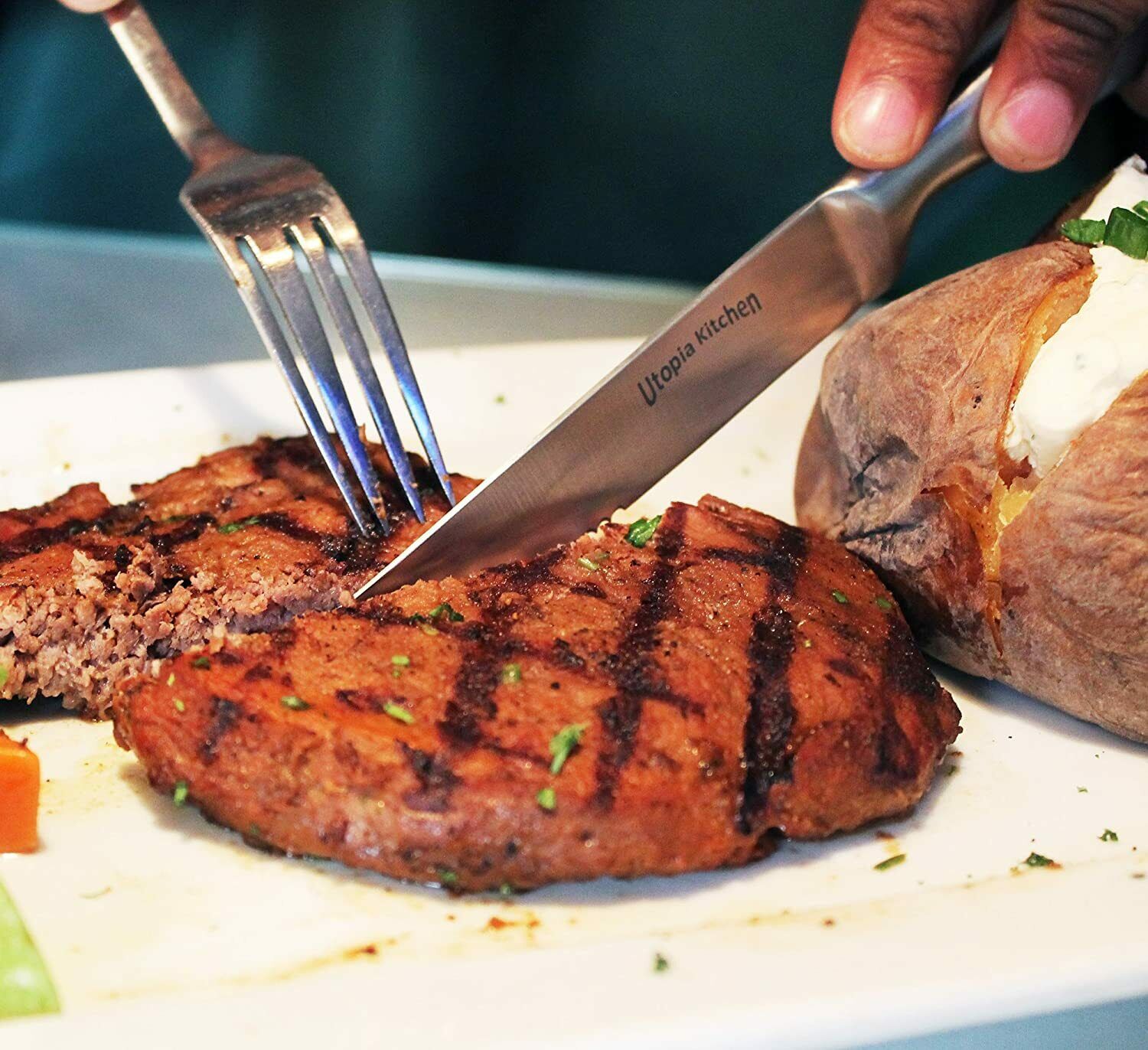 Premium Steak Knife Set of 8 Professional Serrated Steak Knives Utopia Kitchen - Fresh Stock Dated January 2026