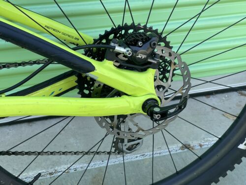 2016 Trek Remedy 9.8 29 Large Carbon Wheels - Fresh Stock Dated December 2025