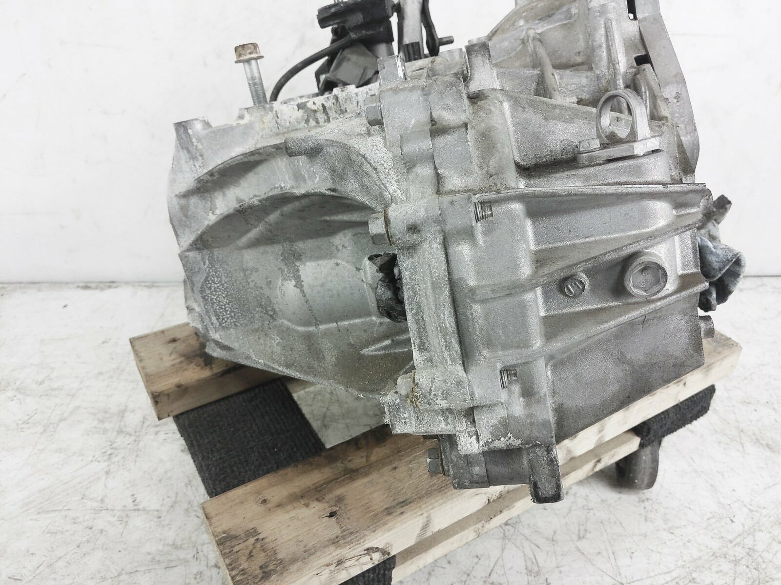 2019 2020 Hyundai Veloster 1.6L Manual Transmission Gearbox Tranny 13K Miles - Fresh Stock Dated December 2025