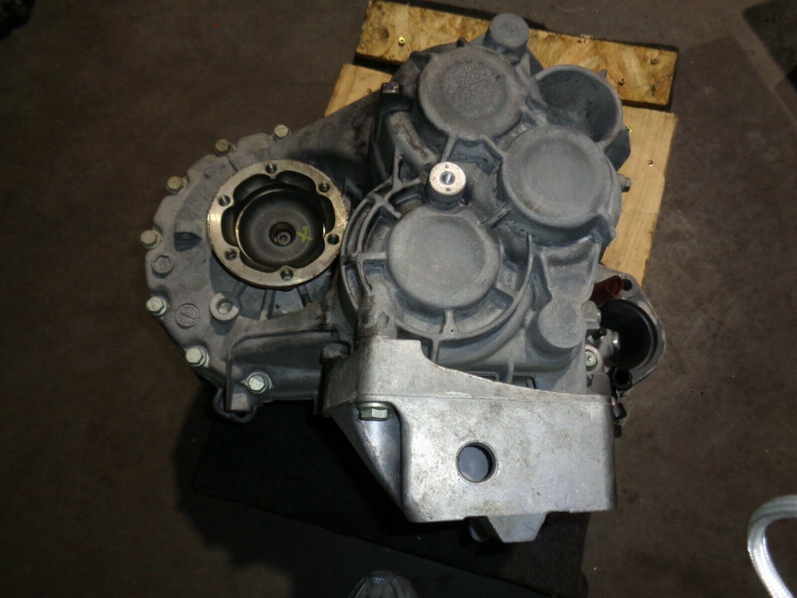 02-05 VOLKSWAGEN NEW BEETLE TURBO S 6 SPEED MT MANUAL TRANSMISSION OEM - Fresh Stock Dated December 2025