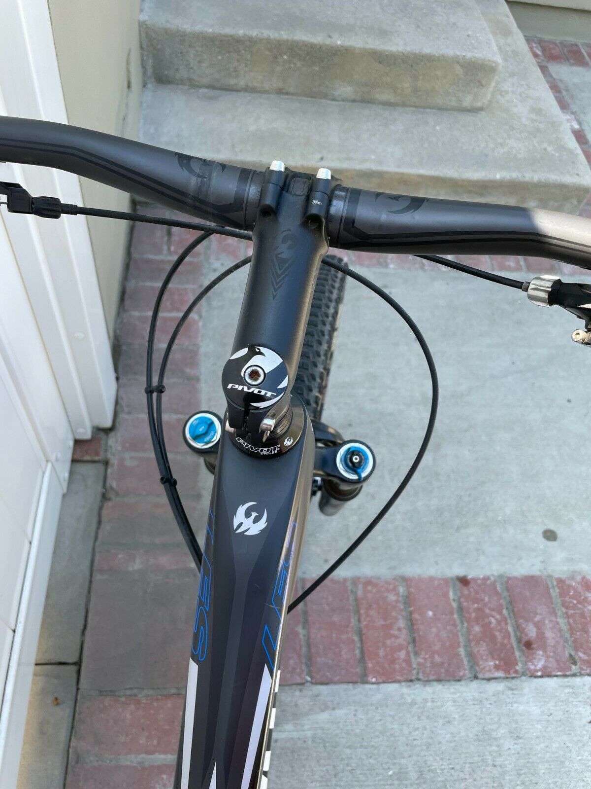 Pivot Les Hardtail Mountain Bike - XL 29 - Fresh Stock Dated December 2025