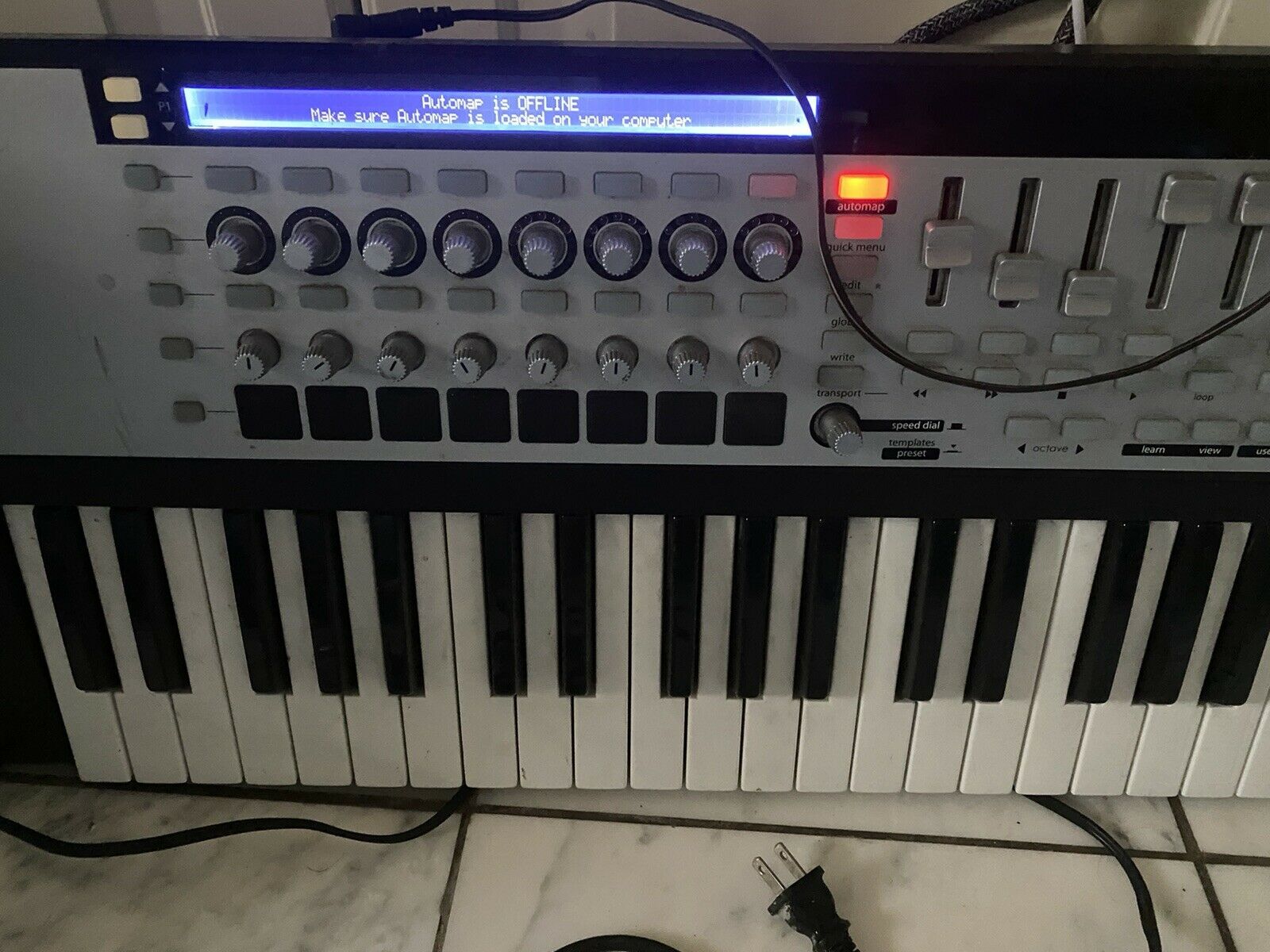 NOVATION 49SL MKii 49 NOTE MIDI Controller Powers On Otherwise Untested - Fresh Stock Dated December 2025