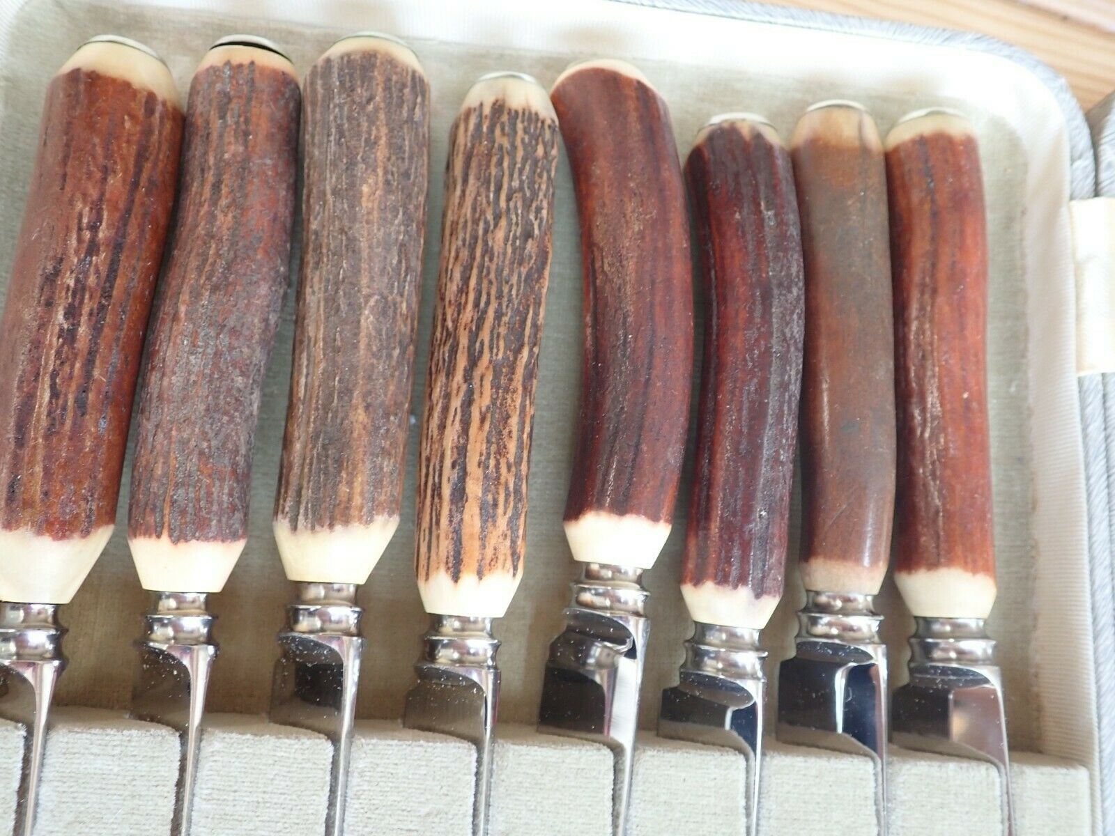 Griffon Cutlery 8-Piece Steak Knife Set, Stainless Steel, Sheffield England - Fresh Stock Dated January 2026