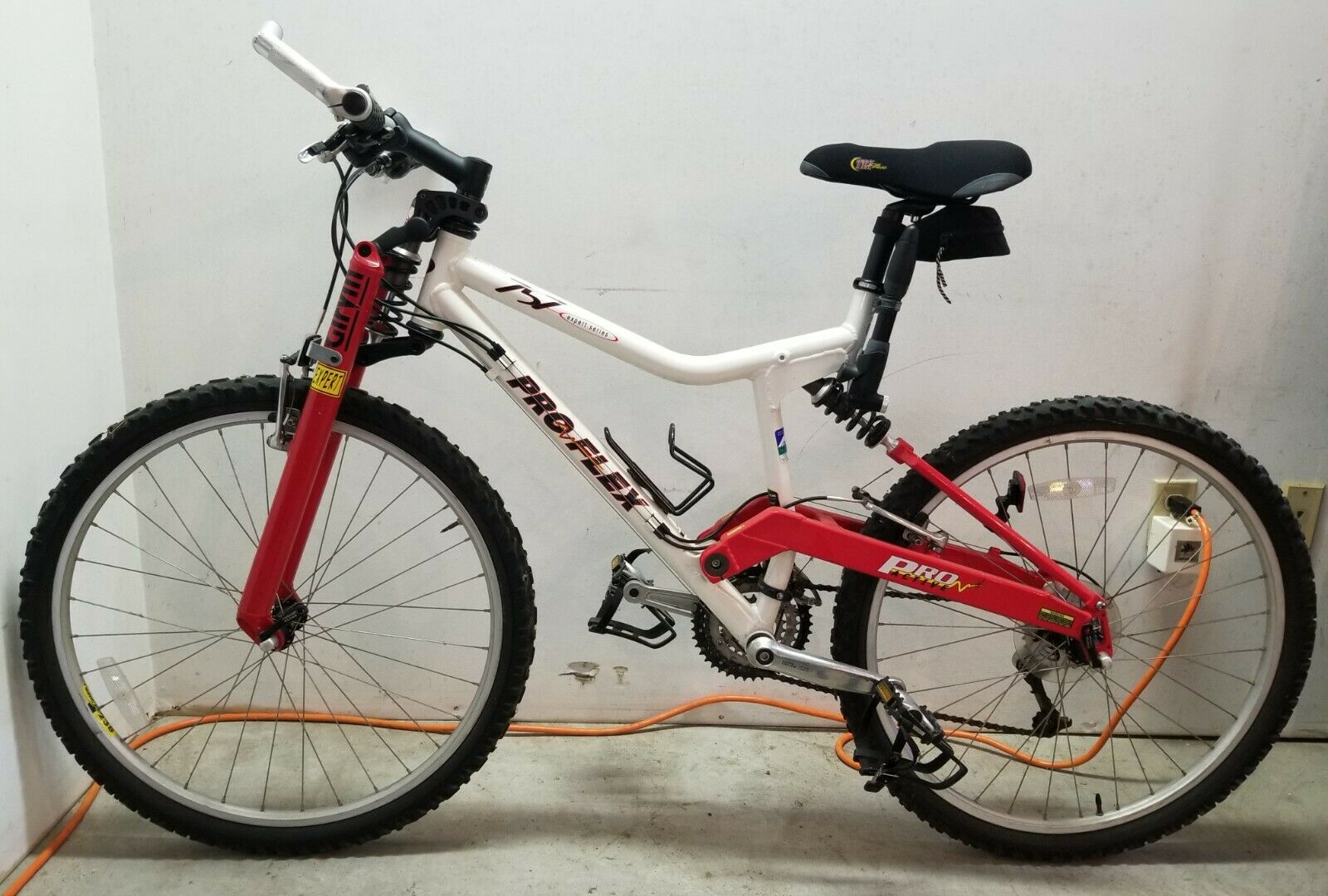 25 Year Old PROFLEX 757 EXPERT SERIES Mountain Bike Ridden Only 4 Miles - Fresh Stock Dated December 2025