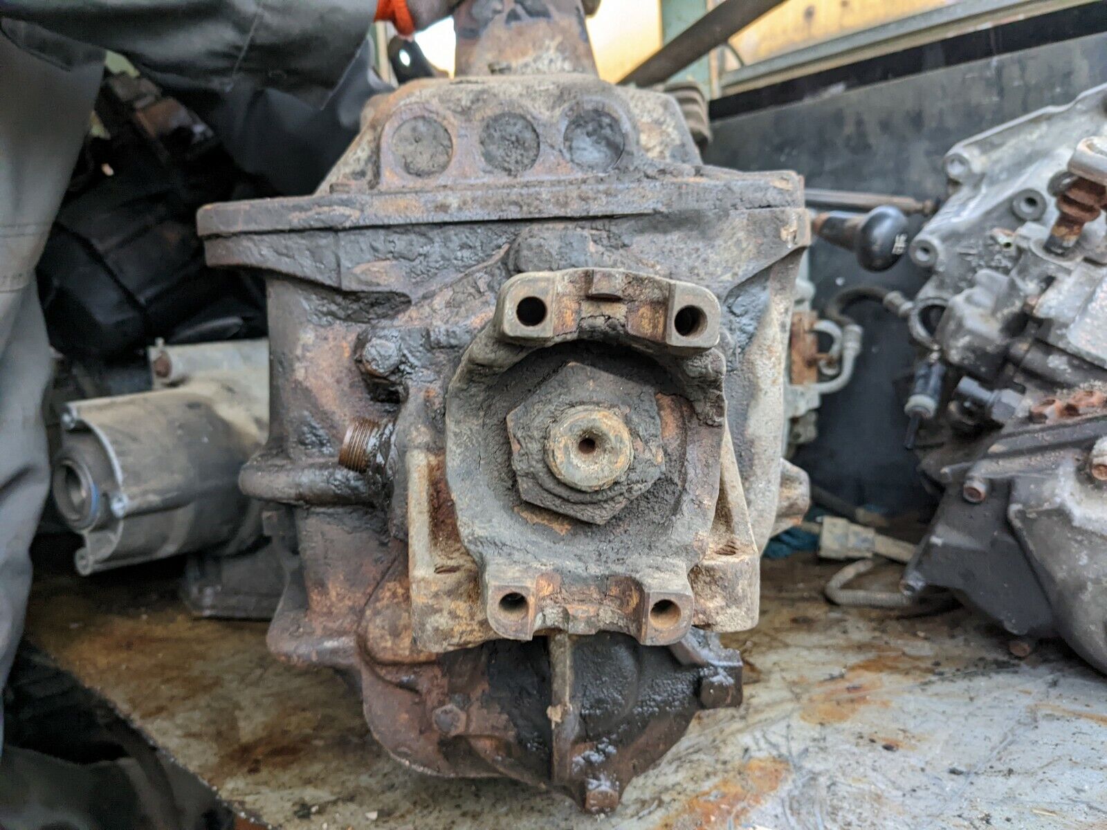 1973-87 Chevy GMC C30 3500 MANUAL TRANSMISSION 4x2 4 Speed SM465 - Fresh Stock Dated December 2025