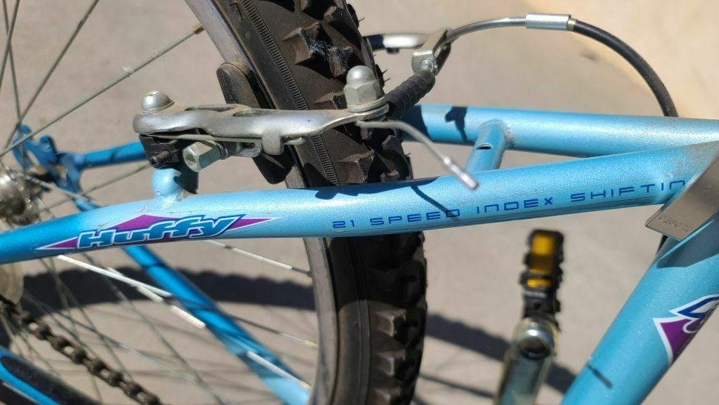 Rare 26 inch Huffy Rock Ridge girls bicycle - Fresh Stock Dated December 2025