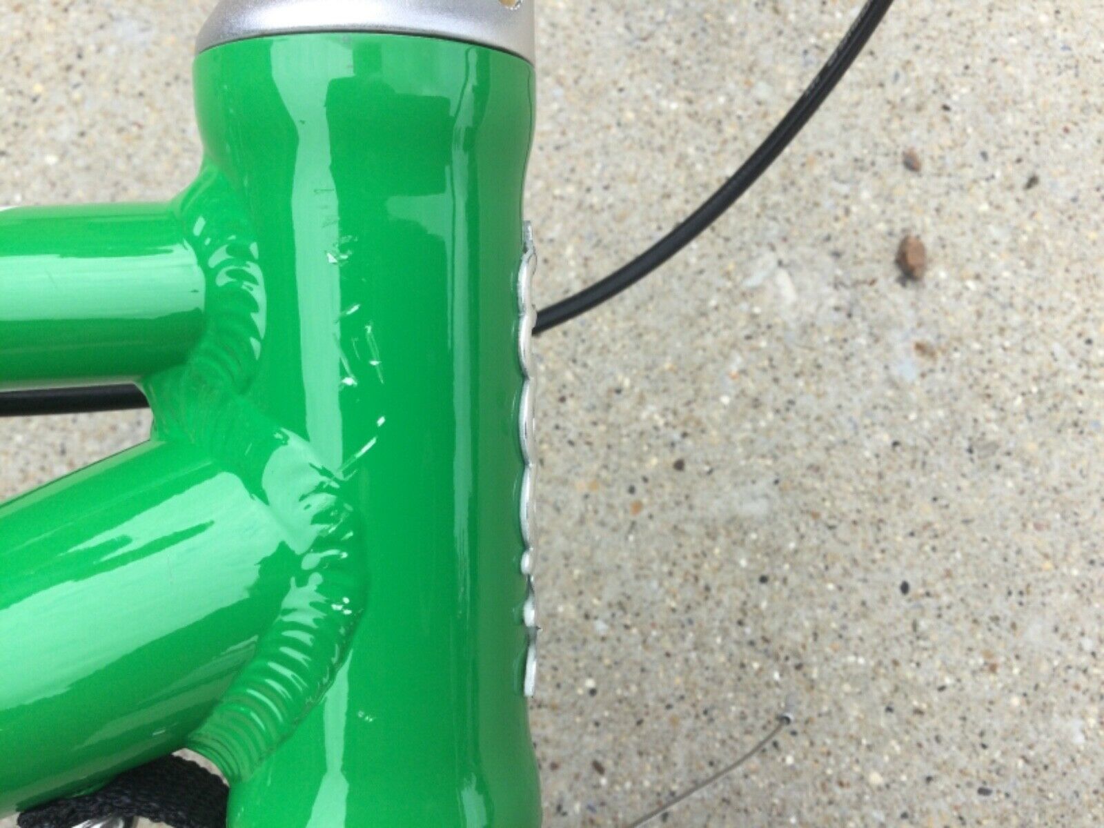 Woom 3 bike (green) Excellent condition. 16” freewheel - Fresh Stock Dated December 2025