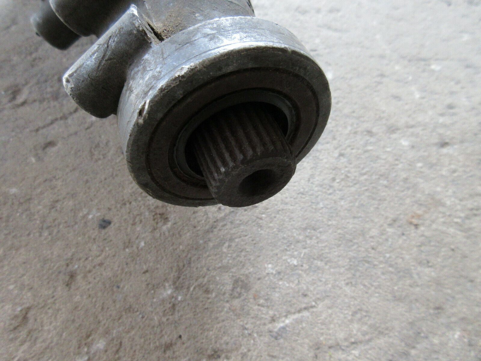 1964 GM Chevy Muncie M20  4 Speed Transmission chevrolet #16 - Fresh Stock Dated December 2025