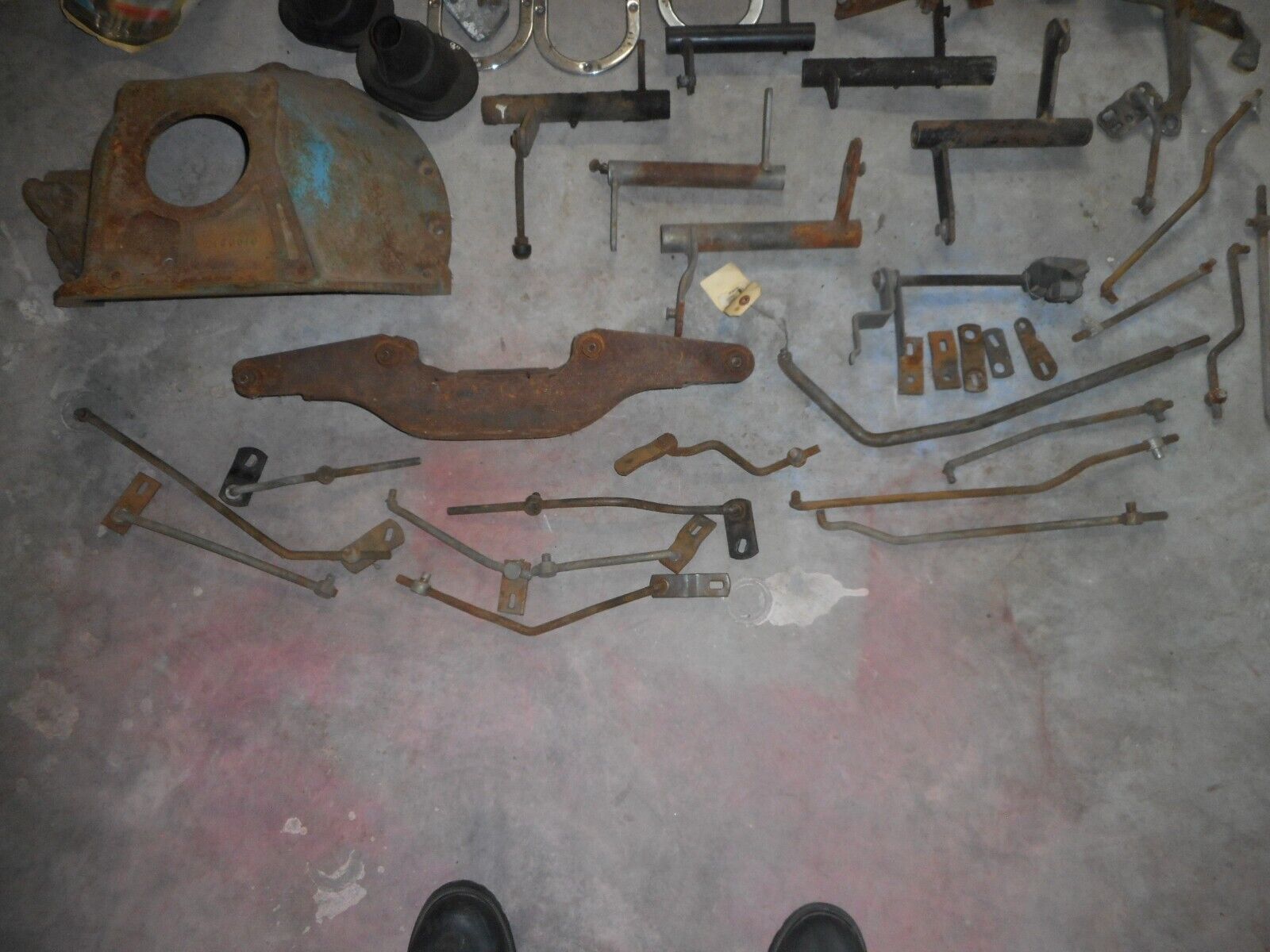 A833 4 SPEED TRANSMISSIONS { LOT } 4 transmissions 5 shifters bellhousing,PLUS - Fresh Stock Dated December 2025