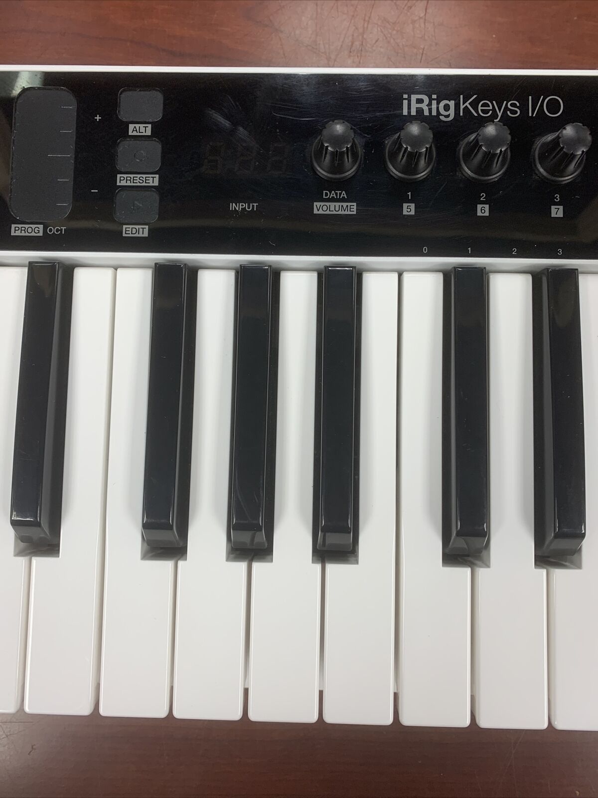 IK Multimedia iRig Keys I/O 25 keyboard workstation w audio interface - Fresh Stock Dated December 2025