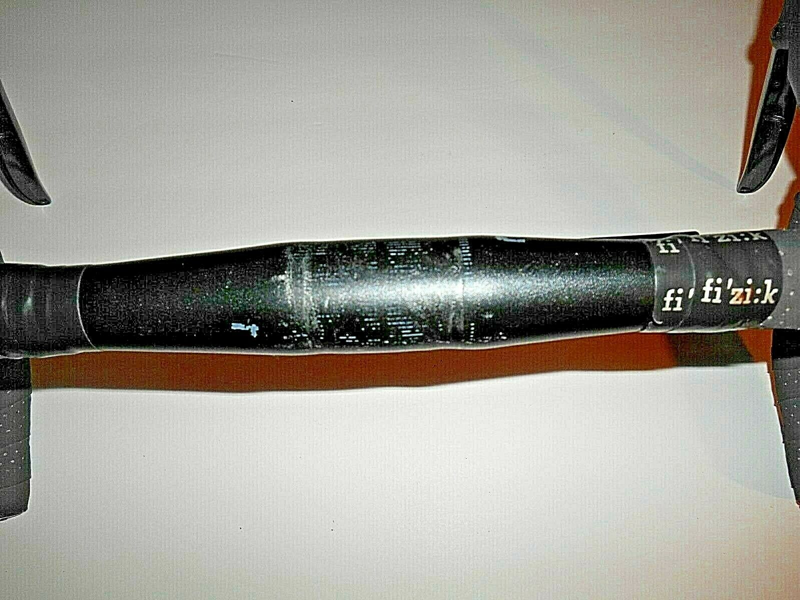 fi'zi:k LIGHTWEIGHT ALUMINUM BICYCLE HANDLE BARS W/  SRAM COMPONENT BRAKE LEVERS - Fresh Stock Dated December 2025