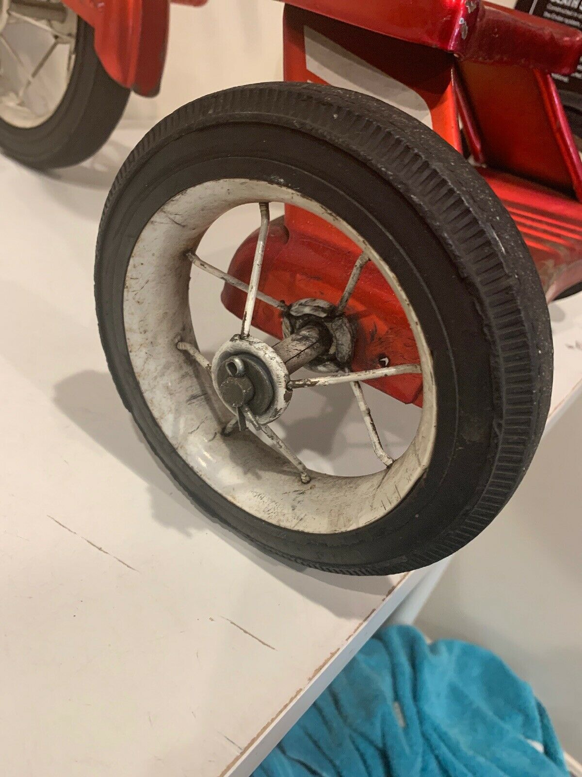 Vintage Columbia Red Tricycle Westfield Massachusetts 50s-60s Era - Fresh Stock Dated January 2026