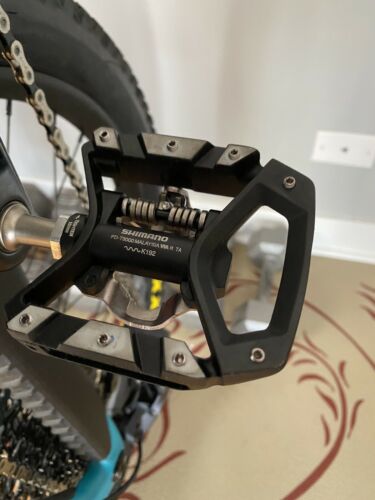 Santa Cruz 5010 S Build Carbon C Medium Loosely Blue.  (Brand New Never Ridden) - Fresh Stock Dated December 2025