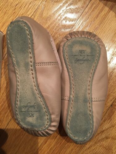 ABT SPOTLIGHTS ROSE PINK BALLET SLPPERS YOUTH SIZE 9 - Fresh Stock Dated December 2025