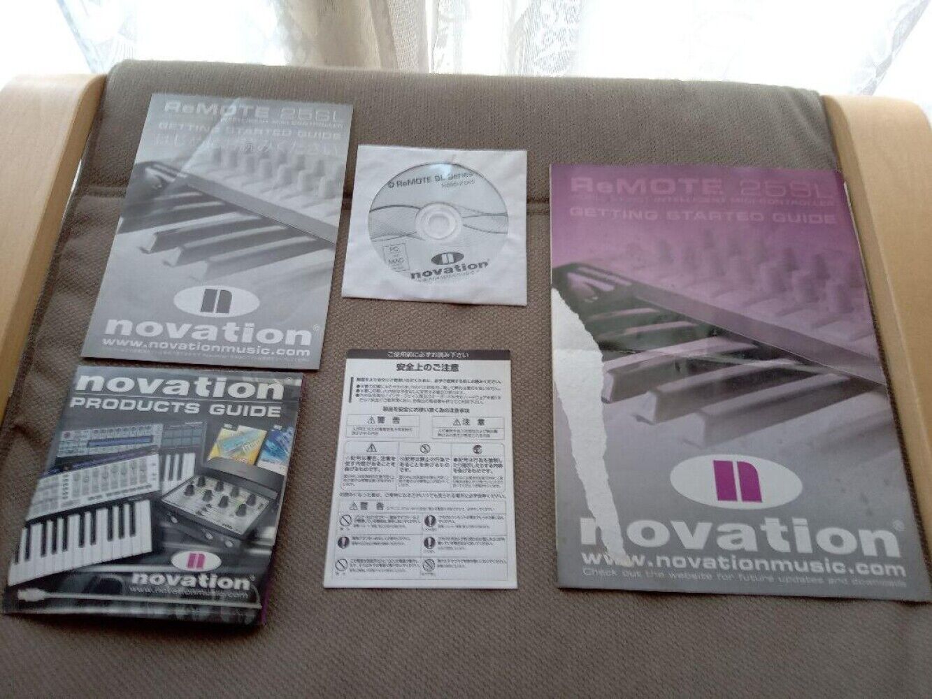 Remote 25 SL MIDI Controller Novation - Fresh Stock Dated December 2025