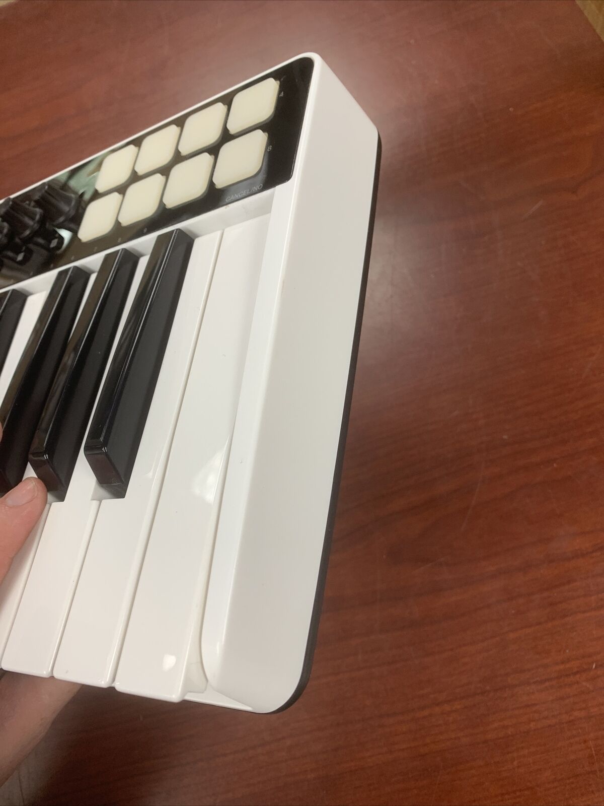 IK Multimedia iRig Keys I/O 25 keyboard workstation w audio interface - Fresh Stock Dated December 2025