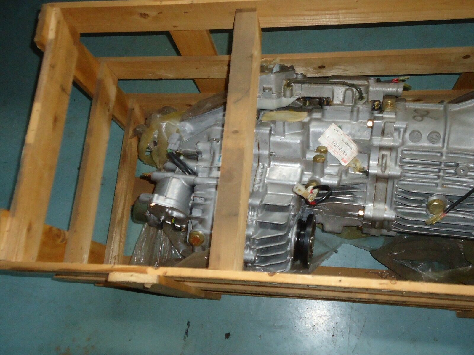 New NOS Genuine 1998 1999 Honda Isuzu Manual Transmission 8-97184470-0 4wd 4x4 - Fresh Stock Dated December 2025