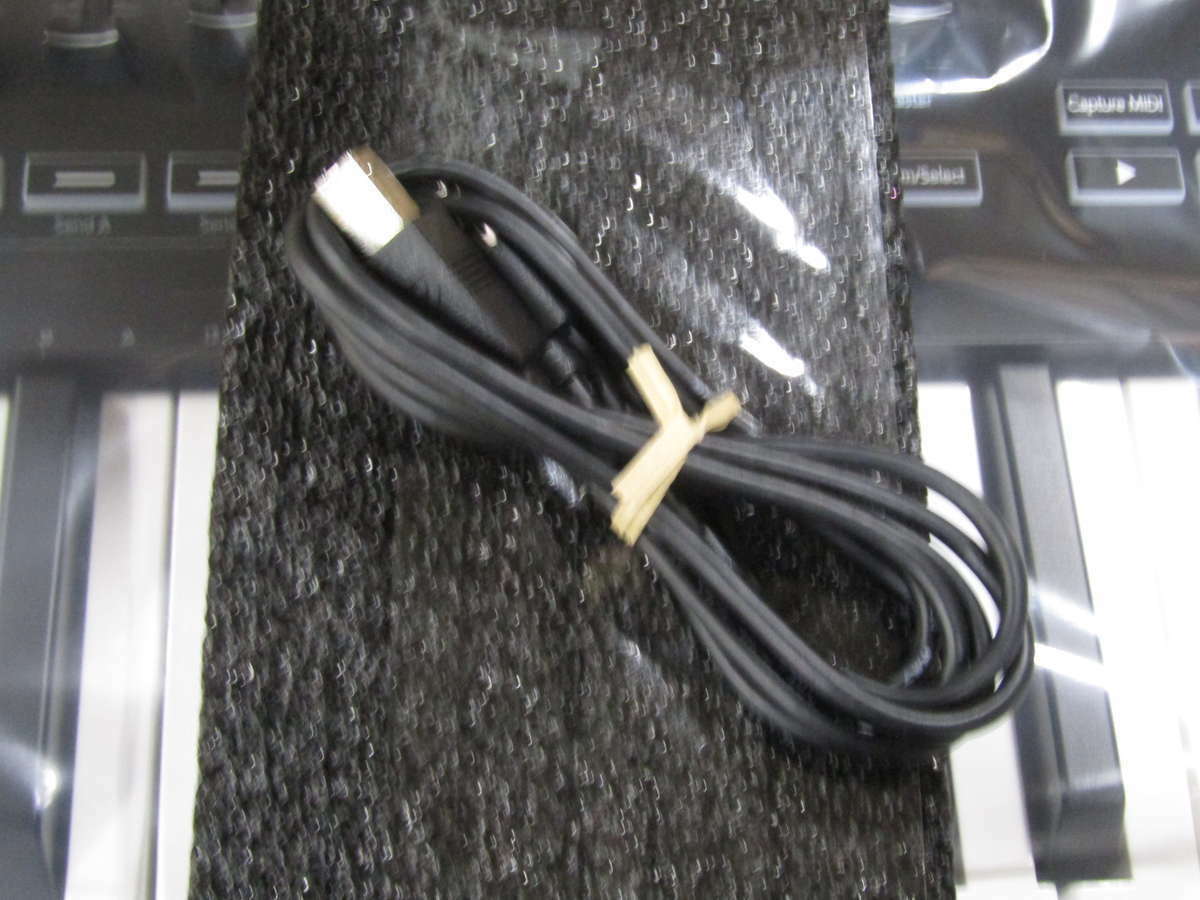 Novation Launchkey MK3 61 Keyboard Controller - Fresh Stock Dated December 2025