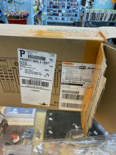 Worlde Blue Whale 25 Portable USB Midi Controller Keyboard 25 Semi weighted - Fresh Stock Dated December 2025