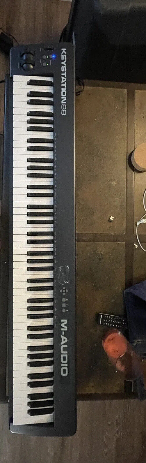 USED ONCE! M-Audio Keystation 88 – 88 Key USB MIDI Keyboard (ma5) - Fresh Stock Dated December 2025