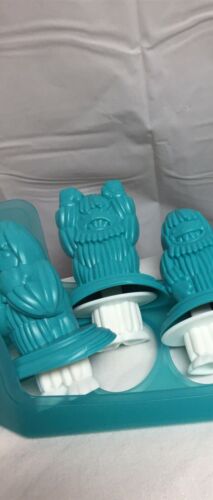 New In Box Tovolo Yeti Pop Molds Set Of 4 Silicone Sleeves & 4 Pop Handles. - Fresh Stock Dated February 2026