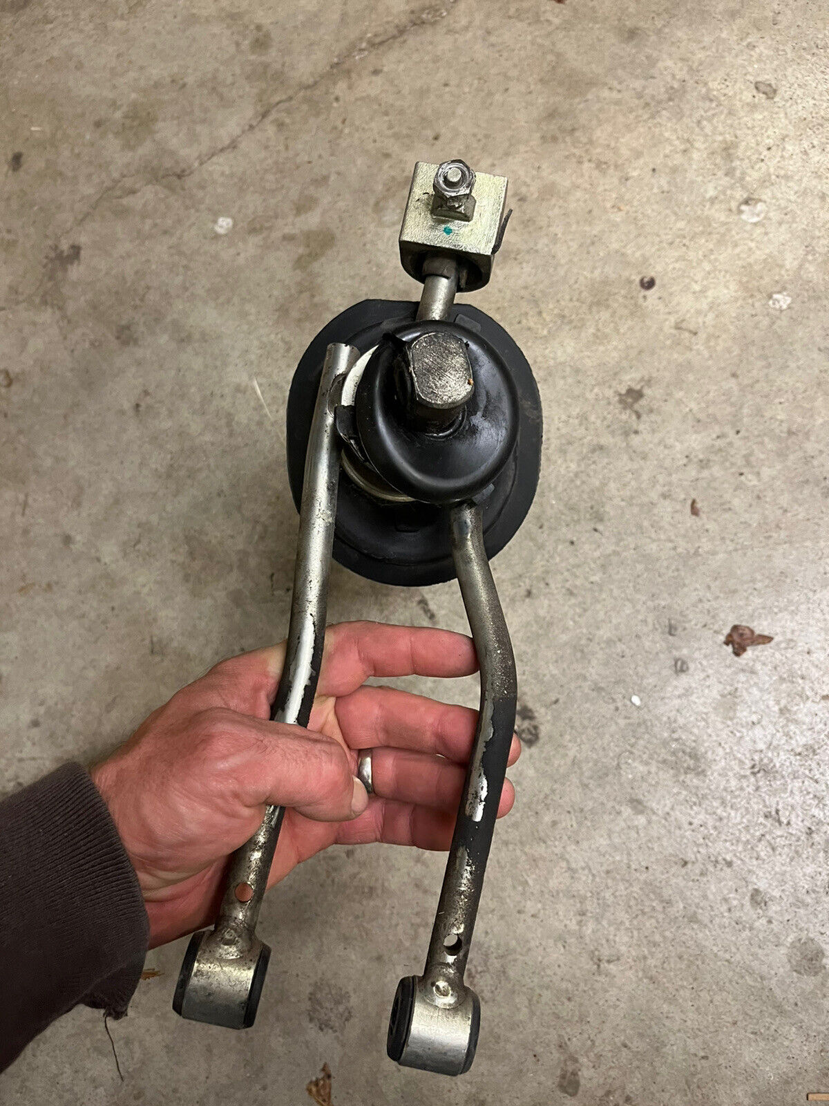 09-14 Challenger shifter manual transmission TR 6060 TR6060 OEM Assembly Rods OE - Fresh Stock Dated December 2025