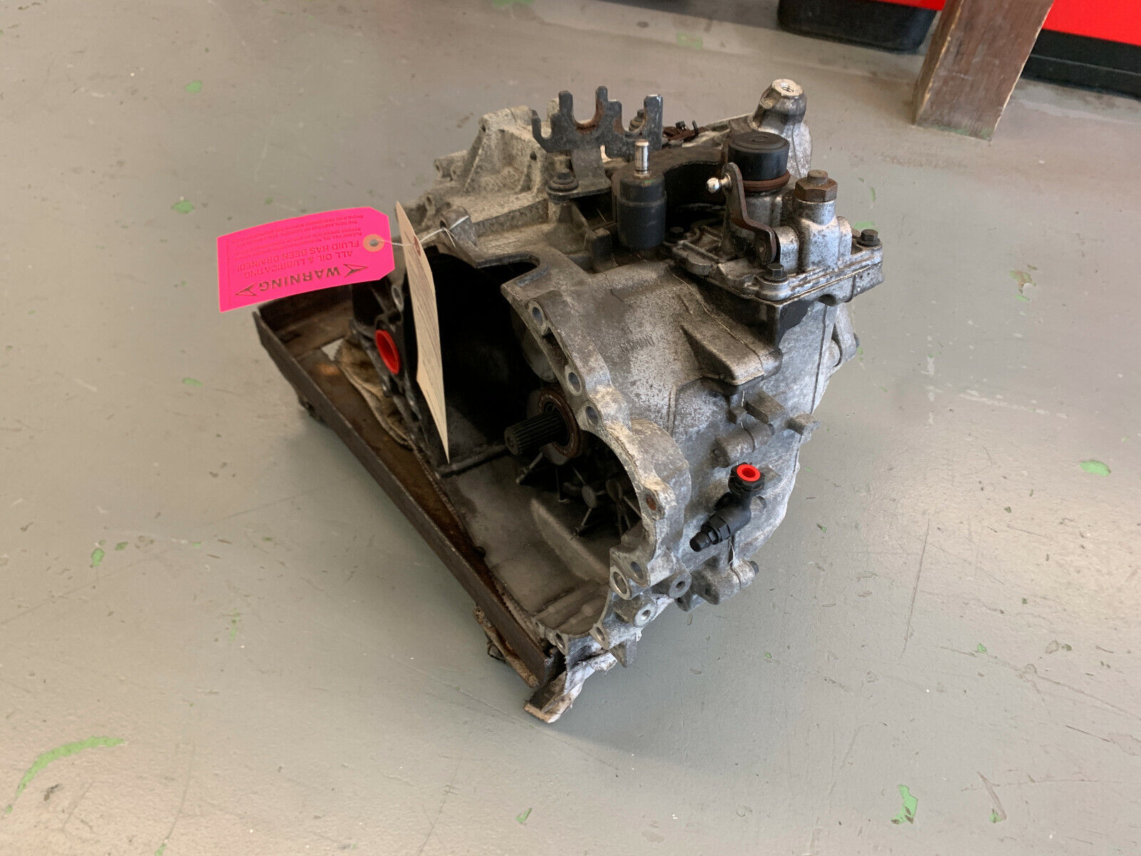 05-13 Volvo P1 S40 V50 C30 C70 M66 Manual Transmission 8252159 - Fresh Stock Dated December 2025