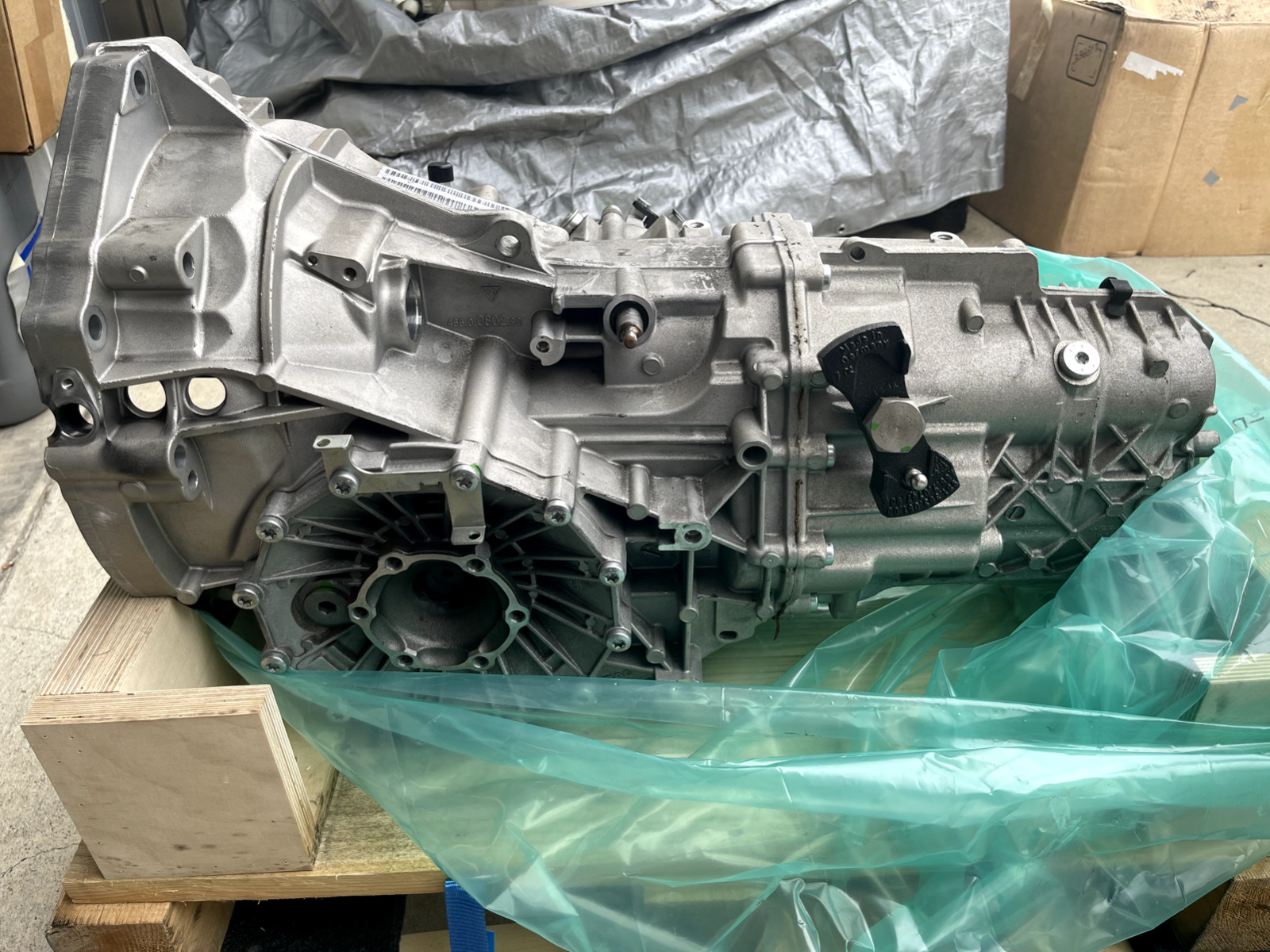 Porsche GT4 981 transmission 6 speed LSD 5K miles - Fresh Stock Dated December 2025