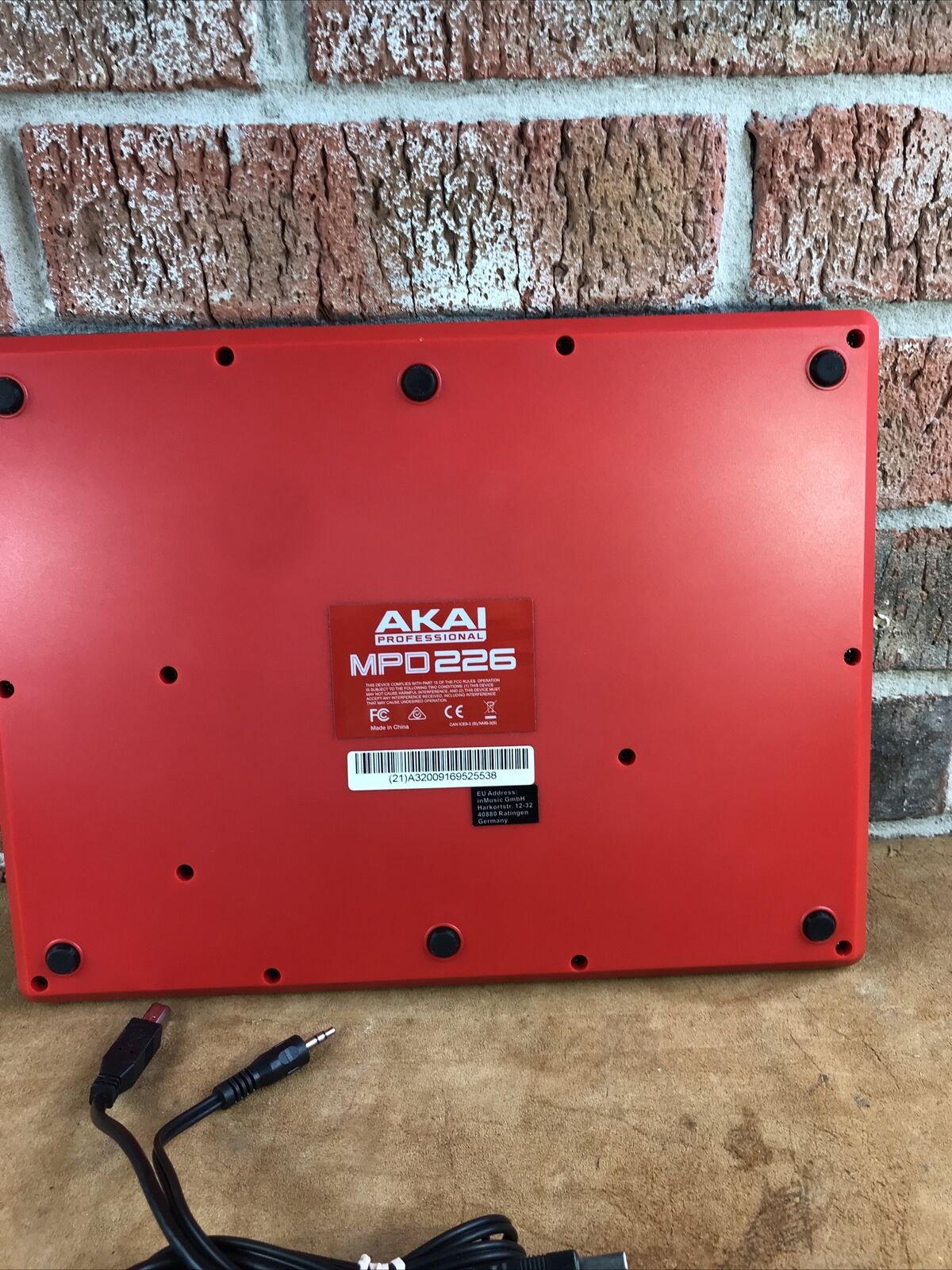 Akai professional mpd226 - Fresh Stock Dated December 2025